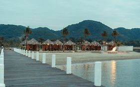 Samanea Beach Resort & Spa